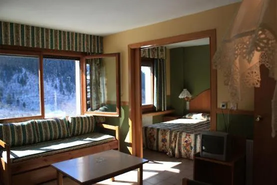 Apartamentos Solneu Naut Aran 0*,  Испания